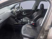 Peugeot 2008 BlueHDi Allure 
