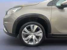 Peugeot 2008 BlueHDi Allure 