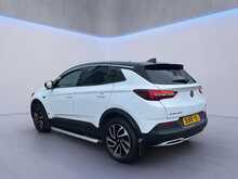 Vauxhall Grandland X Turbo D BlueInjection Elite Nav 