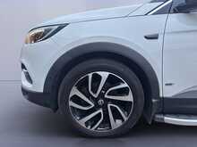 Vauxhall Grandland X Turbo D BlueInjection Elite Nav 