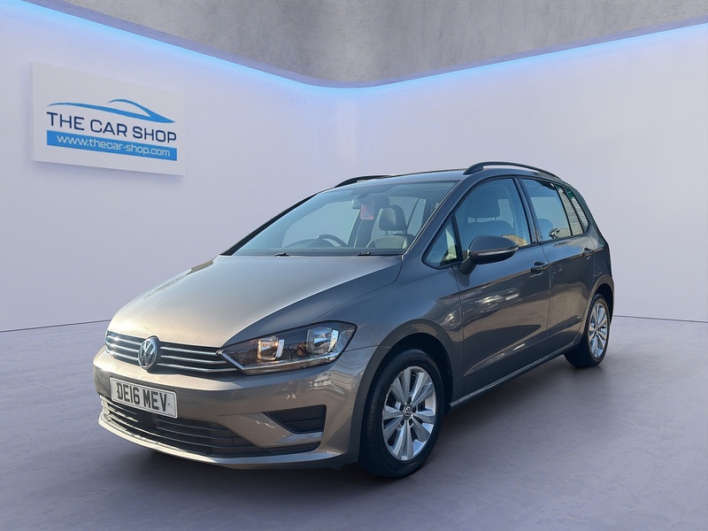 Volkswagen Golf Sv