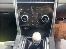 Land Rover Discovery Sport D150 