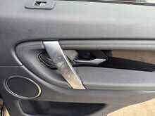 Land Rover Discovery Sport D150 