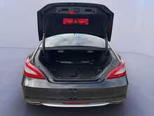 Mercedes-Benz CLS CLS220d AMG Line 