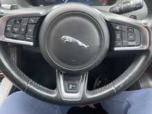 Jaguar F-PACE D180 R-Sport 