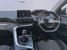 Peugeot 3008 BlueHDi Allure 