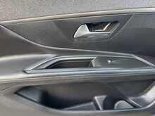 Peugeot 3008 BlueHDi Allure 