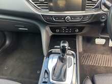 Vauxhall Insignia Turbo D BlueInjection SRi Nav 