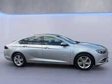 Vauxhall Insignia Turbo D BlueInjection SRi Nav 