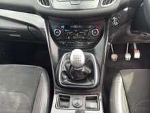 Ford Kuga TDCi ST-Line 