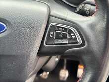 Ford Kuga TDCi ST-Line 