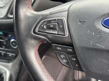 Ford Kuga TDCi ST-Line 