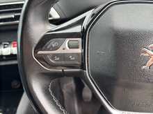 Peugeot 3008 BlueHDi Allure 