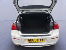 MANUAL HATCHBACK