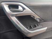 Peugeot 2008 BlueHDi Allure 