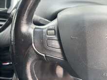 Peugeot 2008 BlueHDi Allure 