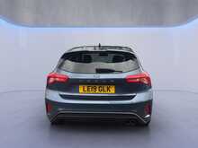 Ford Focus T EcoBoost ST-Line X 