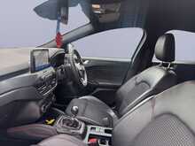 Ford Focus T EcoBoost ST-Line X 