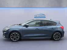 Ford Focus T EcoBoost ST-Line X 