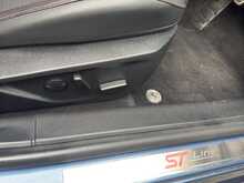 Ford Focus T EcoBoost ST-Line X 
