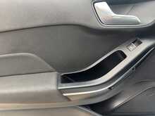 Ford Fiesta T EcoBoost ST-Line 