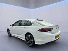 Vauxhall Insignia Turbo D BlueInjection SRi VX Line Nav 