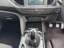 Vauxhall Insignia Turbo D BlueInjection SRi VX Line Nav 