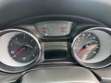 Vauxhall Insignia Turbo D BlueInjection SRi VX Line Nav 