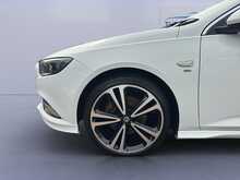 Vauxhall Insignia Turbo D BlueInjection SRi VX Line Nav 