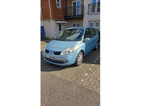 1.6 VVT Dynamique Hatchback 5dr Petrol Manual (185 g/km, 111 bhp)