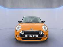 MINI Hatch Cooper D 