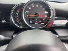 MINI Hatch Cooper D 