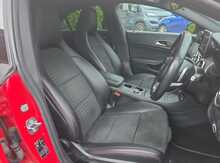 Mercedes-Benz CLA CLA220d AMG Line 
