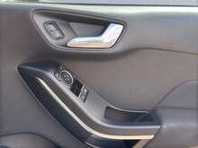Ford Fiesta T EcoBoost ST-Line 