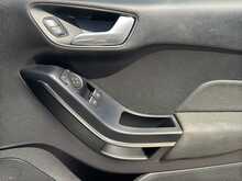 Ford Fiesta T EcoBoost ST-Line 