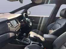 Kia Carens CRDi 4 