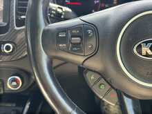 Kia Carens CRDi 4 