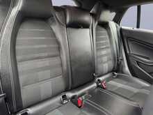 Mercedes-Benz CLA CLA220d Sport 