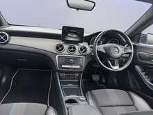 Mercedes-Benz CLA CLA220d Sport 