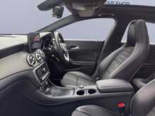 Mercedes-Benz CLA CLA220d Sport 
