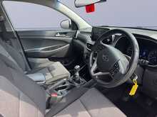 Hyundai TUCSON GDi SE Nav 