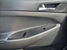 Hyundai TUCSON GDi SE Nav 