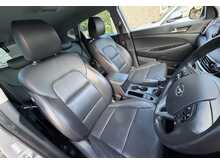 Hyundai TUCSON CRDi Premium 