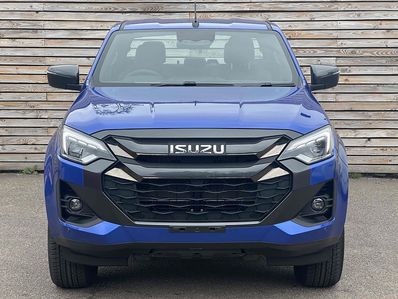 Isuzu D-Max V-Cross Dcb - U8853