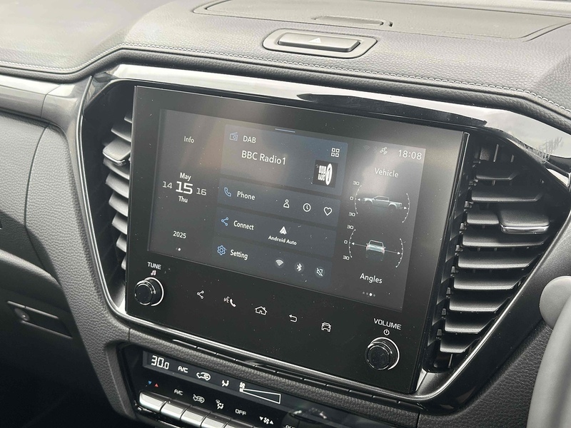 Isuzu D-Max V-Cross Dcb - U8853