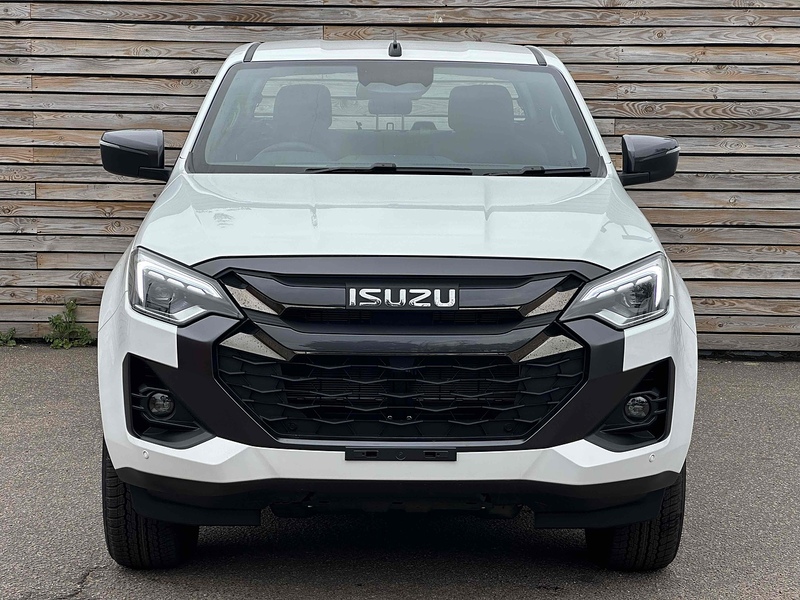 Isuzu D-Max V-Cross Dcb - U8854
