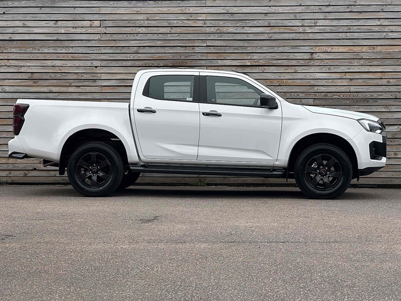 Isuzu D-Max V-Cross Dcb - U8854