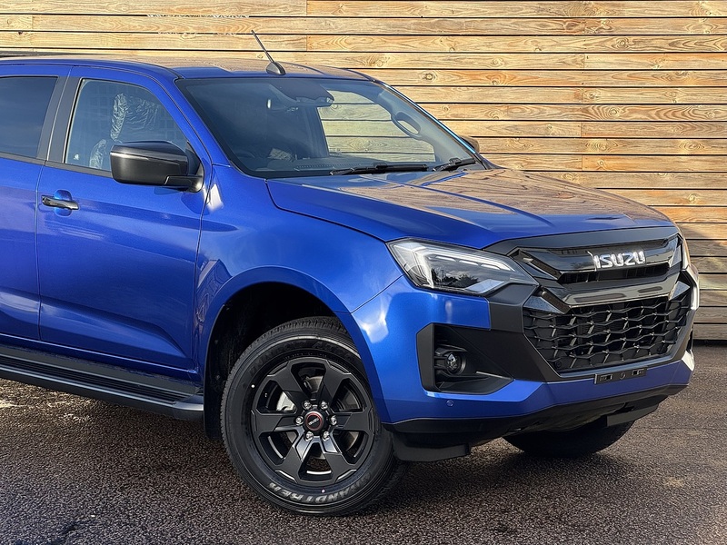 Isuzu D-Max V-Cross Dcb Commercial - N835