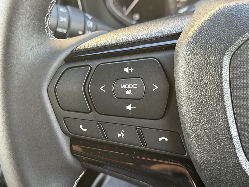 Isuzu D-Max V-Cross Dcb Commercial - N835