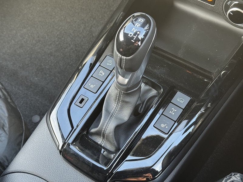 Isuzu D-Max V-Cross Dcb Commercial - N835